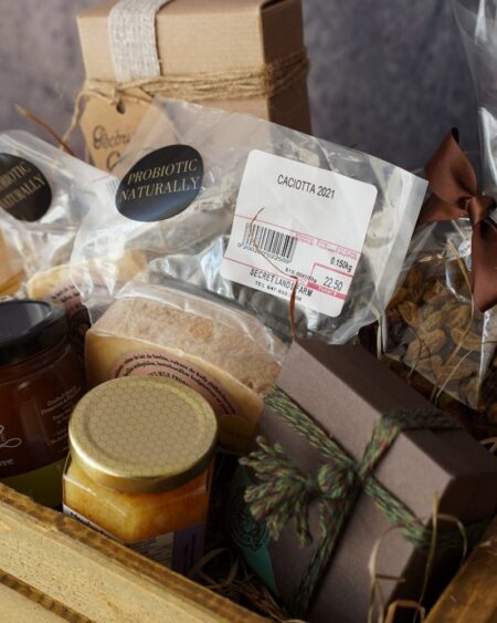 Artisanal Cheese and Sweet Pairings Collection Gift Box