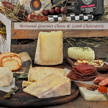 Cheese & charcuterie gift box