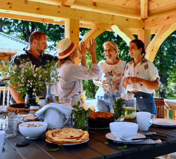 Sunday Farm Tour & Brunch - Image 6