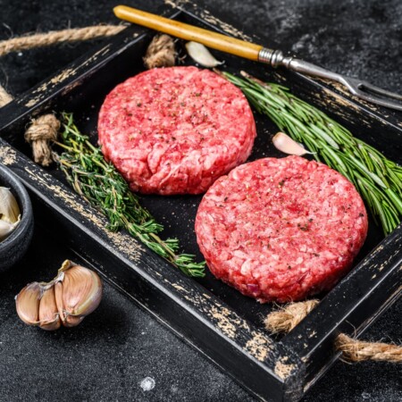 Experience the best-tasting burgers Ontario has to offer with our mouthwatering Lamb Patties. Crafted with the finest grass-fed lamb