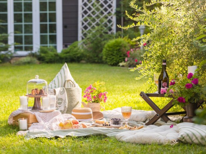 The Best Artisan Farm Picnic & Tour Experience Near Toronto