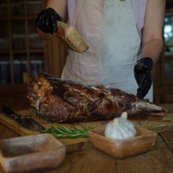 Canadian Christmas Traditions: Embracing Festive Cheese and Lamb on the Holiday Table